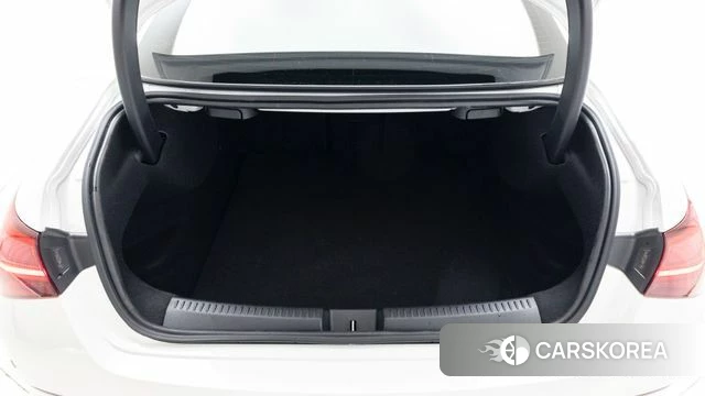 Mercedes-Benz CLA-Class C118 2025 Белый из Кореи, фото 2