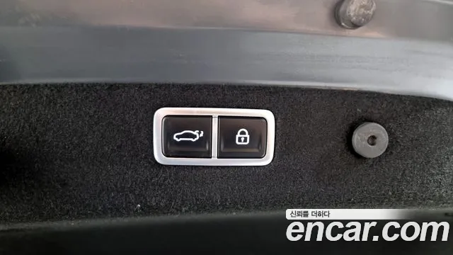 Genesis The New G70 id 2662988 из Кореи 2