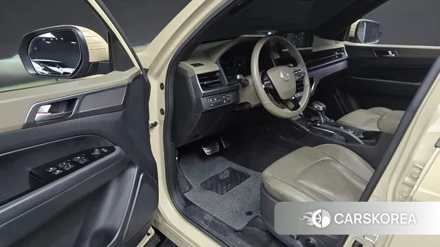 Ssangyong The New Rexton Sports Cannes 2023 Жемчужный цвет из Кореи, фото 2