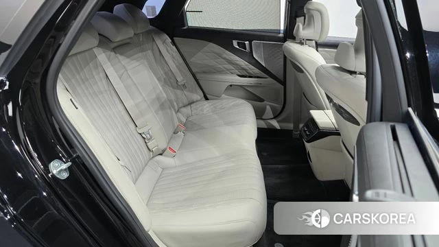 Kia K8 2023 Черный из Кореи, фото 2