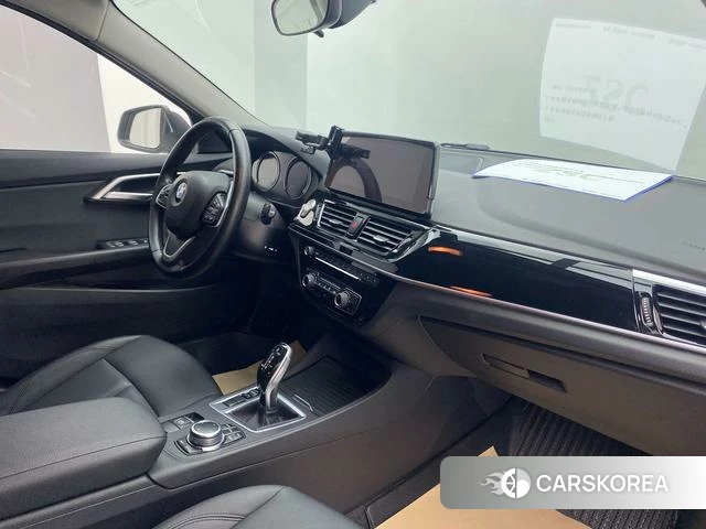 BMW 1 series 2022 Белый из Китая, фото 2