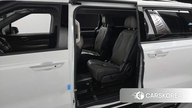 Kia The New Carnival 4th Generation 2025 Белый из Кореи, фото 2