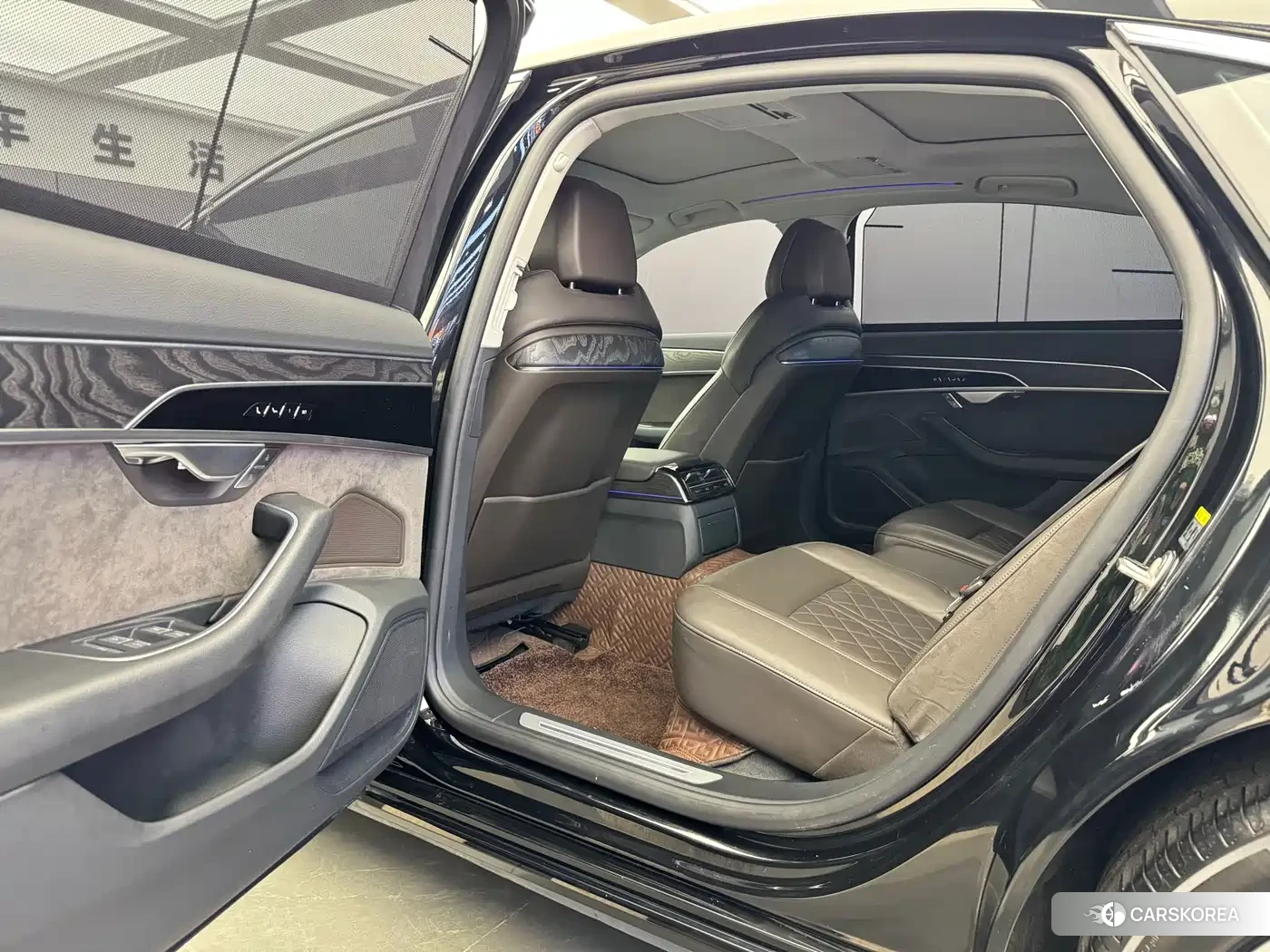 Audi A8 2021 Черный из Китая, фото 2