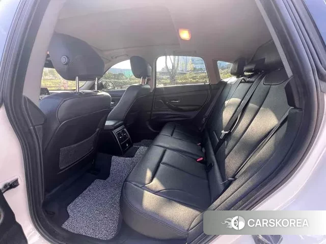 BMW 3 Series GT (F34) 2018 Белый из Кореи, фото 2