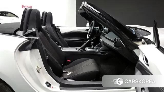 Mazda MX-5 MIATA 2021 Белый из Кореи, фото 2