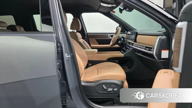 Hyundai Santa Fe (MX5) 2026 Серый из Кореи, фото 2