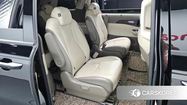 Kia Carnival 4th generation 2022 Черный из Кореи, фото 2