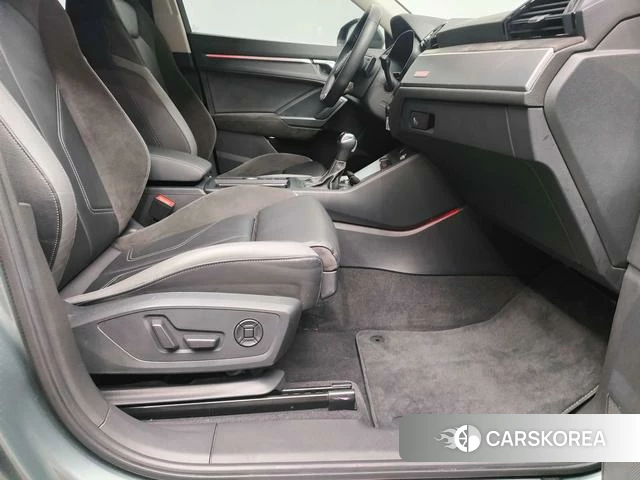 Audi Q3 Sportback 2021 Зеленый из Китая, фото 2
