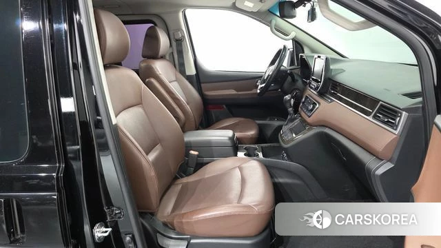 Hyundai The New Grand Starex 2018 Черный из Кореи, фото 2
