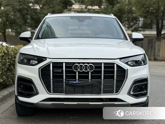 Audi Q5L 2021 Белый из Китая, фото 2