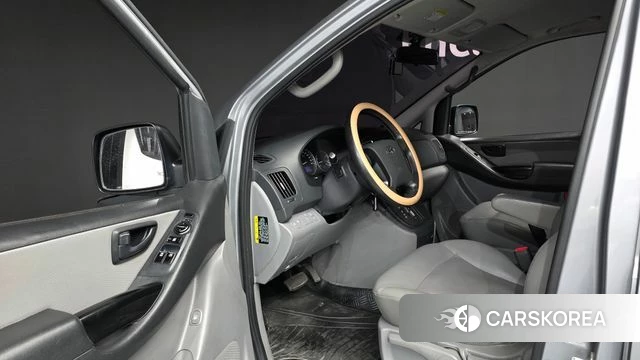 Hyundai The New Grand Starex 2019 Серебряный из Кореи, фото 2