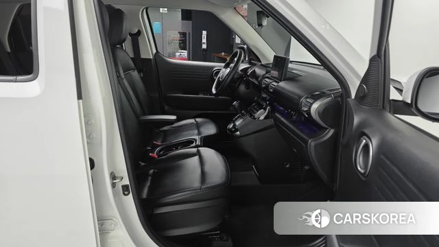 Hyundai Casper 2022 Белый из Кореи, фото 2