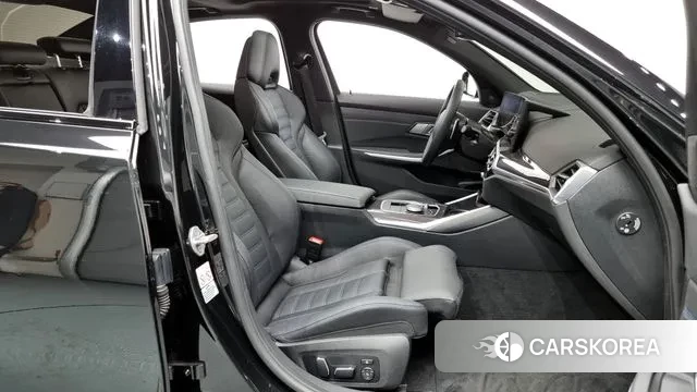 BMW 3 Series (G20) 2024 Черный из Кореи, фото 2