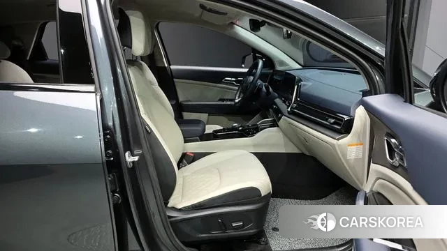 Kia Sportage 5th Generation Hybrid 2021 Серый из Кореи, фото 2