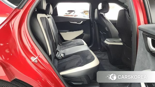 Kia EV6 2021 Красный из Кореи, фото 2