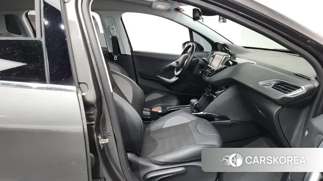 Peugeot 2008 2019 Серый из Кореи, фото 2