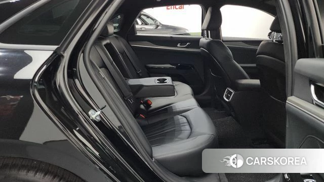 Kia The New K5 3rd generation 2024 Черный из Кореи, фото 2
