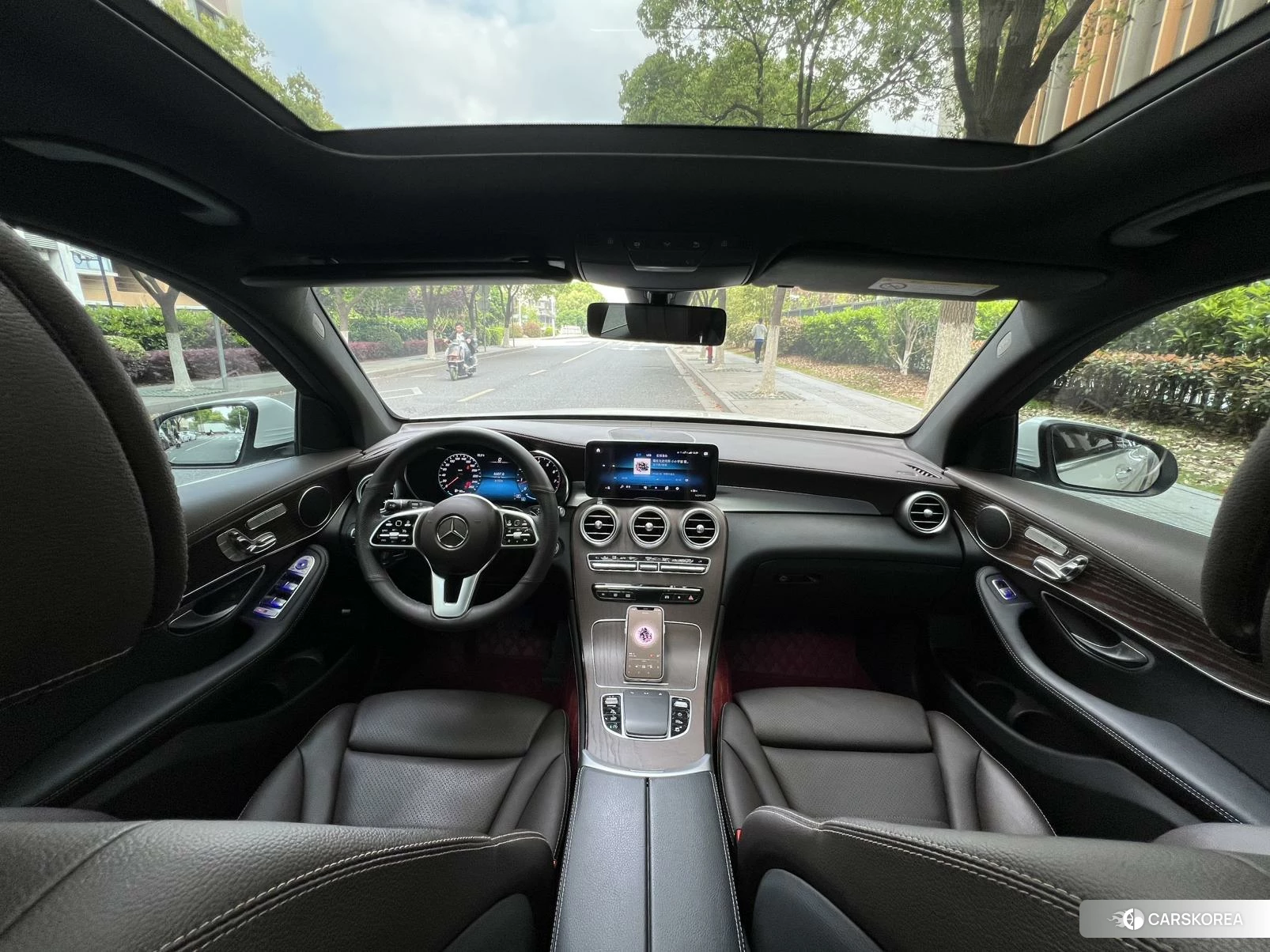 Mercedes-Benz GLC 2019 Белый из Китая, фото 2