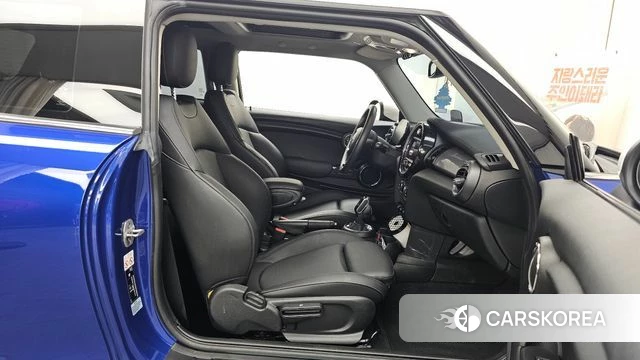 Mini Cooper 2020 Синий из Кореи, фото 2