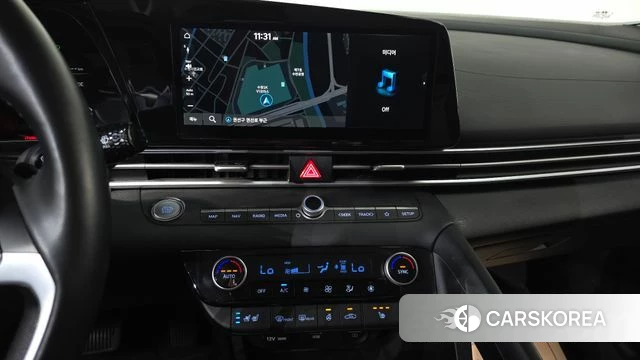 Hyundai Avante (CN7) 2021 Серебристо-серый из Кореи, фото 2