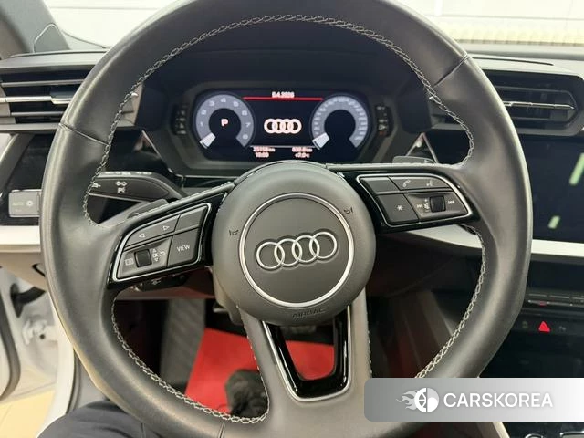 Audi A3 2023 Белый из Китая, фото 2