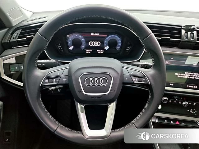 Audi Q3 2022 Белый из Китая, фото 2
