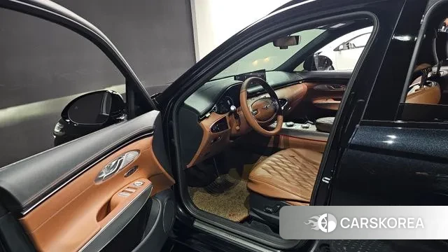 Genesis GV70 2021 Черный из Кореи, фото 2