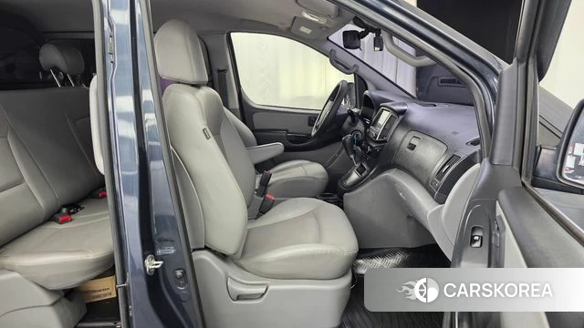 Hyundai The New Grand Starex 2018 Серый из Кореи, фото 2