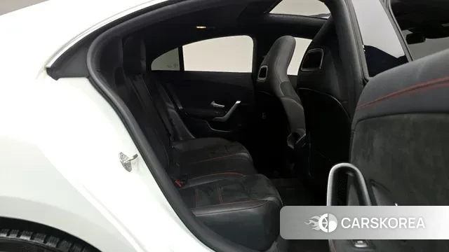 Mercedes-Benz CLA-Class C118 2020 Белый из Кореи, фото 2