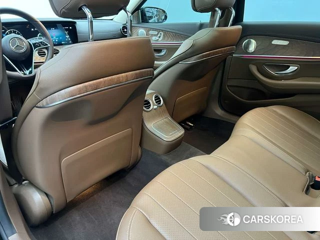 Mercedes-Benz E-class id 4236384 из Китая 2