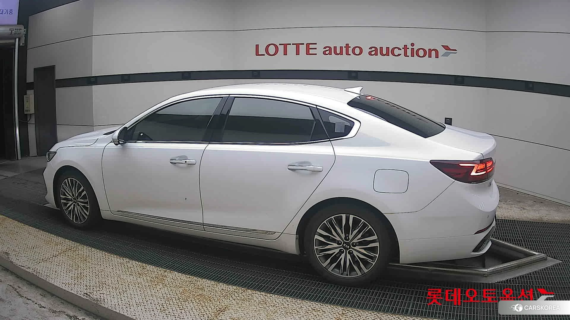 Kia K7 2020 Белый из Кореи, фото 2