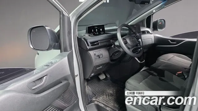 Hyundai Staria 2021 Серебряный из Кореи, фото 2