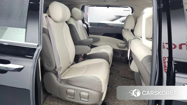 Kia The New Carnival 4th Generation 2024 Черный из Кореи, фото 2
