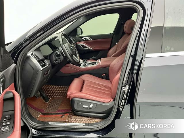 BMW X6 2022 Черный из Китая, фото 2