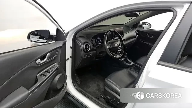 Hyundai The New Kona 2021 Белый из Кореи, фото 2