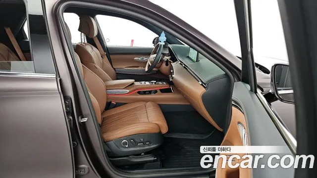 Genesis GV70 2023 Фиолетовый из Кореи, фото 2