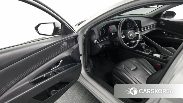 Hyundai The New Avante (CN7) 2024 Серый из Кореи, фото 2