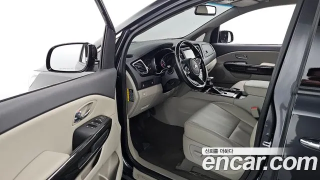 Kia The New Carnival 2020 Черный из Кореи, фото 2
