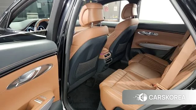 Genesis GV70 2022 Черный из Кореи, фото 2