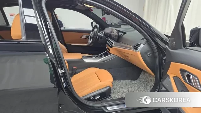 BMW 3 Series (G20) 2023 Черный из Кореи, фото 2