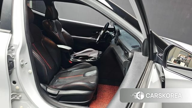 Hyundai Veloster (JS) 2018 Белый из Кореи, фото 2