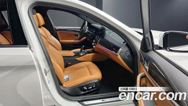 BMW 5 Series (G30) id 2659458 из Кореи 2