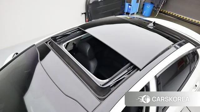 Kia The New K5 2nd generation 2018 Белый из Кореи, фото 2