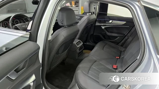 Audi A6 (C8) 2021 Серебряный из Кореи, фото 2