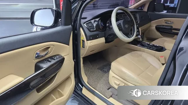 Kia The New Carnival 2018 Черный из Кореи, фото 2