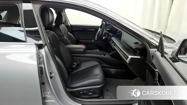 Hyundai Grandeur (GN7) 2023 Серебряный из Кореи, фото 2