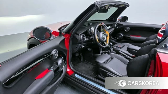 Mini Cooper Convertible 2018 Красный из Кореи, фото 2