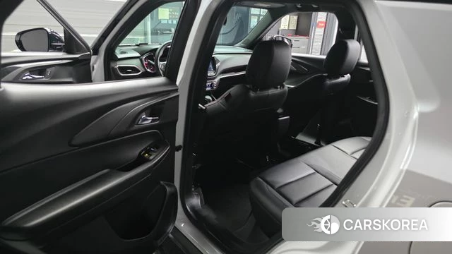Chevrolet (GM Daewoo) Trailblazer 2021 Белый из Кореи, фото 2