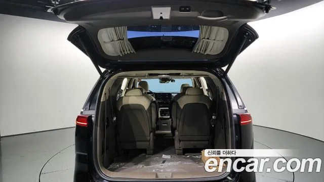 Kia Carnival 4th generation 2021 Черный из Кореи, фото 2