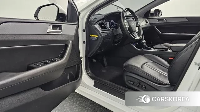Hyundai Sonata New Rise 2019 Белый из Кореи, фото 2